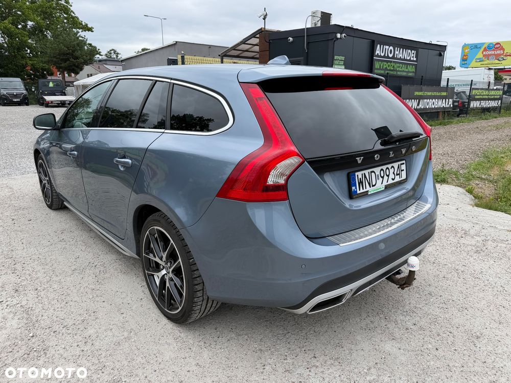Volvo V60 D2 Summum - 5