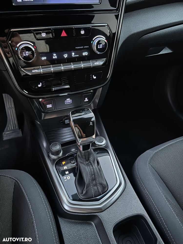 SsangYong Tivoli - 16