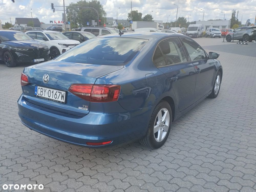 Volkswagen Jetta 1.4 TSI BMT Comfortline - 5
