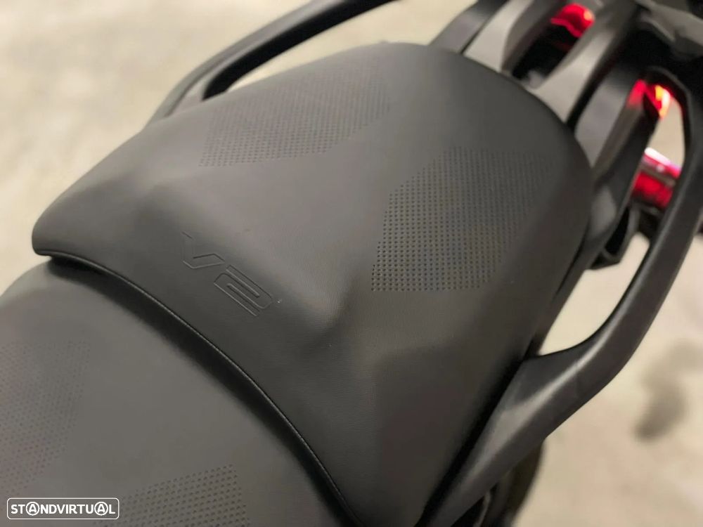 Ducati Multistrada V2S - 11