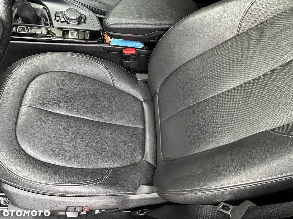 BMW X1 xDrive25i M Sport sport - 25