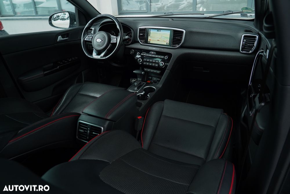 Kia Sportage 2,0 CRDI AWD Aut. GT Line - 13