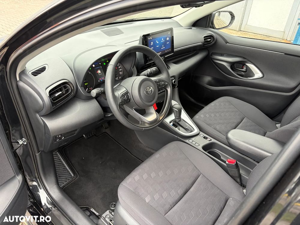 Toyota Yaris 1.5 VVT-i HSD Active - 15