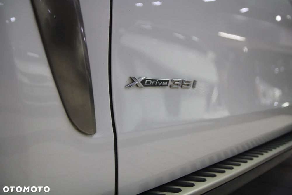 BMW X6 35i xDrive - 8