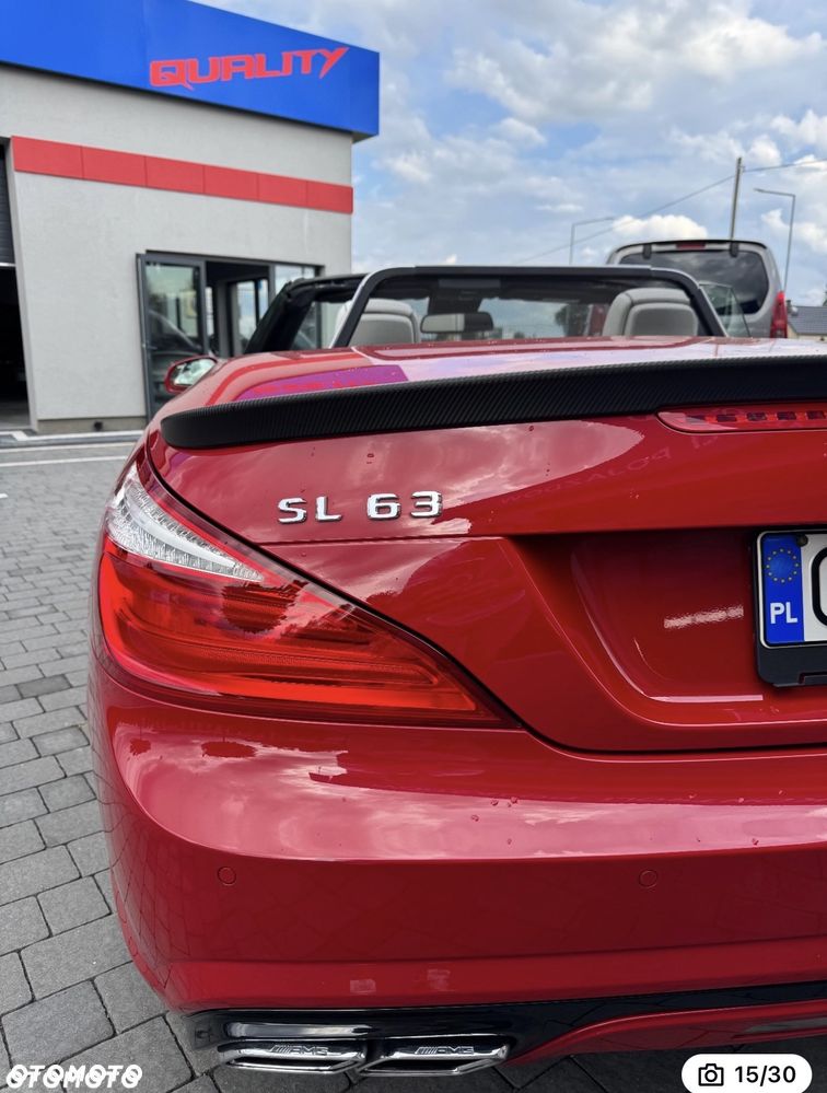 Mercedes-Benz SL 63 AMG - 15