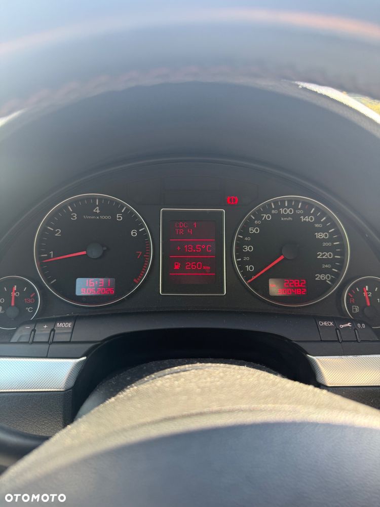 Audi A4 Avant 2 - 3