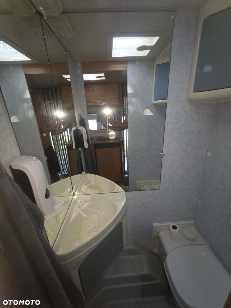Caravelair Antares Luxe 425 - 13
