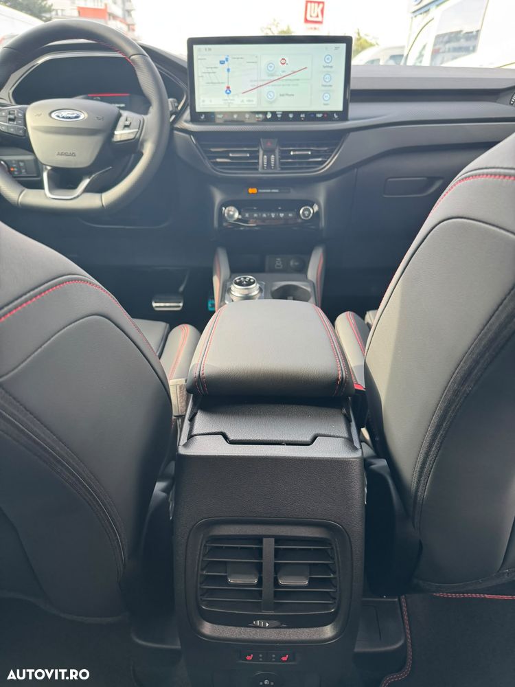 Ford Kuga 1.5 EcoBoost A8 FWD ST-Line X - 28