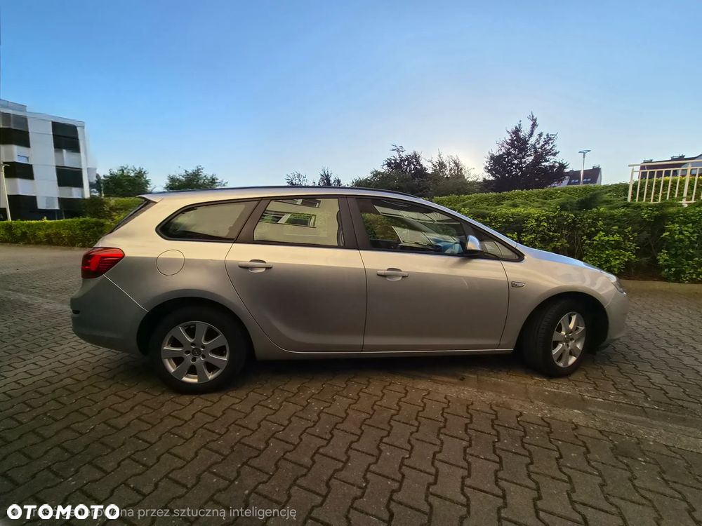 Opel Astra 1.7 CDTI Enjoy - 5