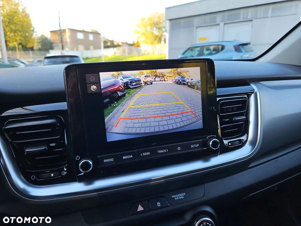 Kia Stonic 1.0 T-GDI L - 22