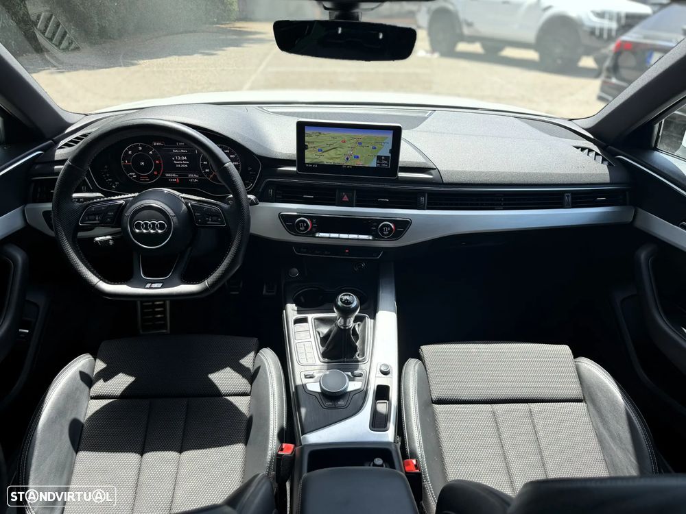 Audi A4 Avant 2.0 TDI DPF S line Sport Pack - 22