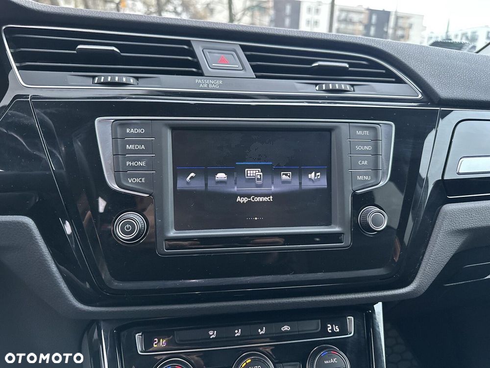 Volkswagen Touran 1.4 TSI BMT Highline DSG - 15