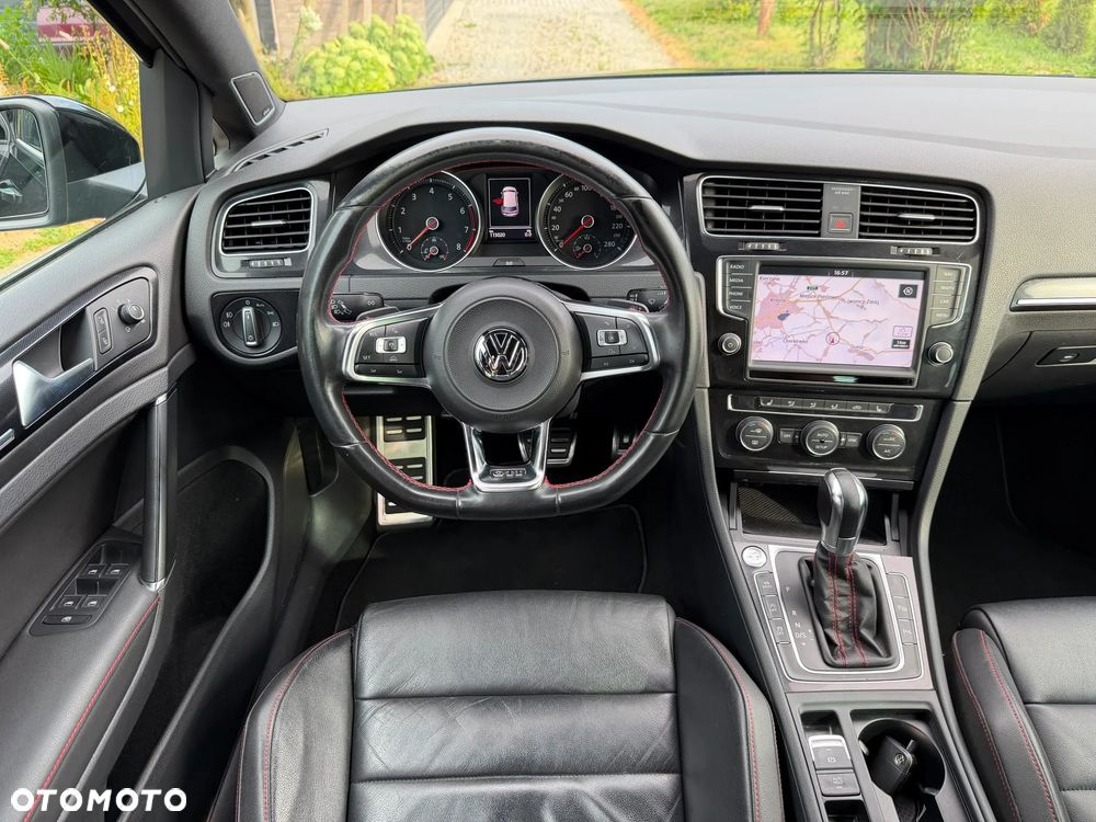 Volkswagen Golf GTI Performance BlueMotion Technology DSG - 20