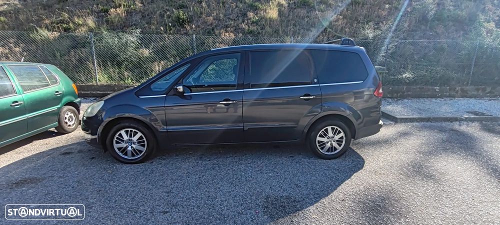 Ford Galaxy - 7