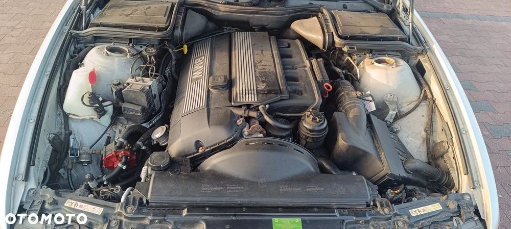 BMW Seria 5 - 15