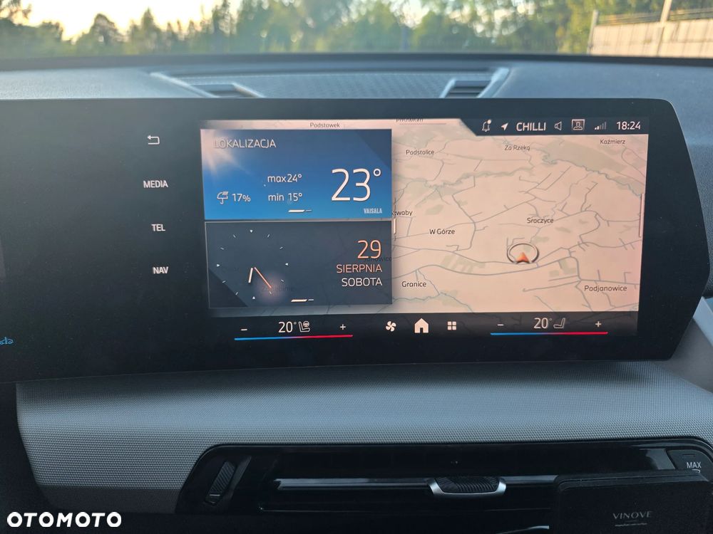 BMW X1 xDrive18d - 38