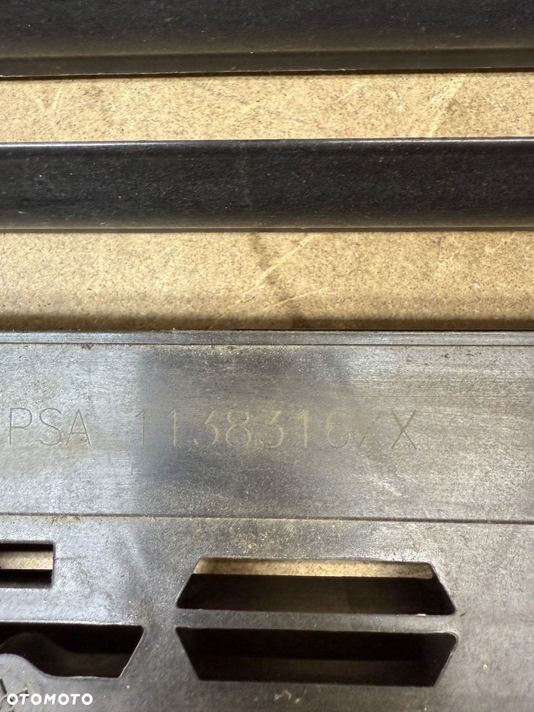 ROLETA ŻALUZJA POWIETRZA KIEROWNICA OPEL MOKKA B CORSA F 5877R1001A 1138316XX - 10