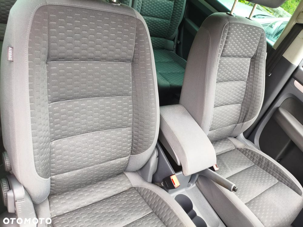Volkswagen Touran 1.6 Trendline - 15