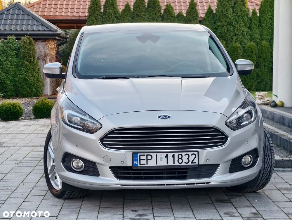 Ford S-Max 2.0 TDCi Titanium PowerShift - 19