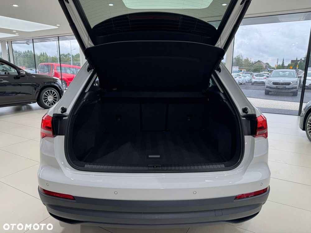 Audi Q3 35 TFSI S tronic - 17