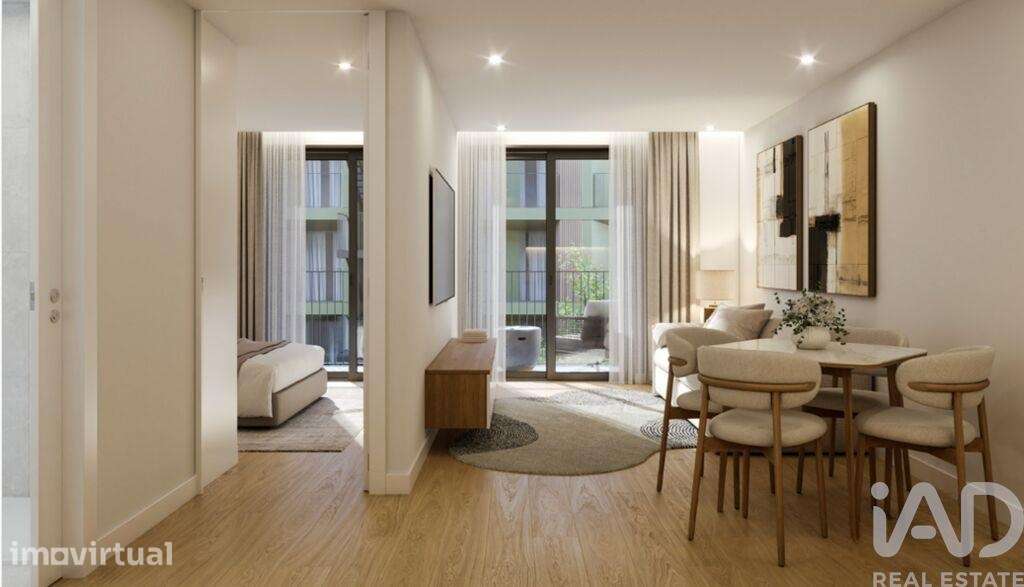 Apartamento em Santo António dos Olivais de 33,00 m2 - Grande imagem: 3/20