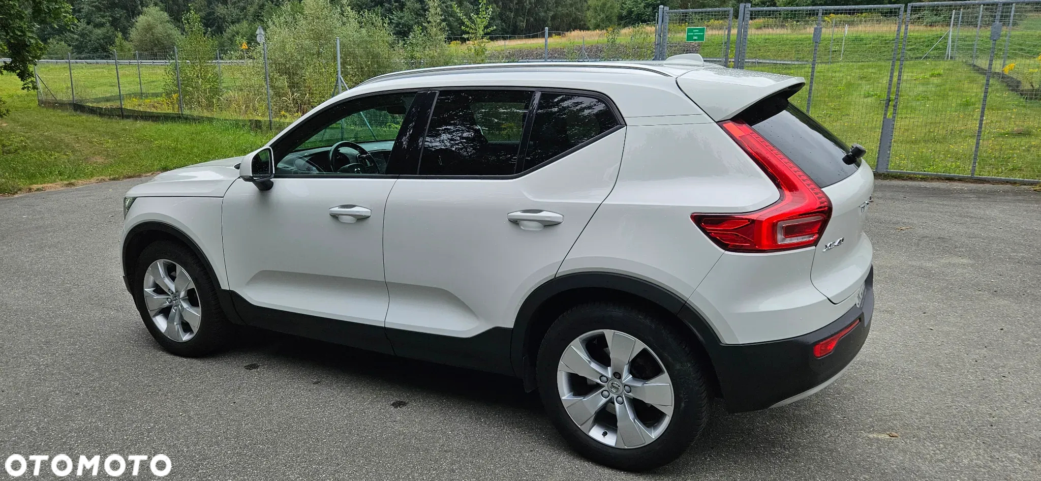 Volvo XC 40 T4 AWD Inscription - 4
