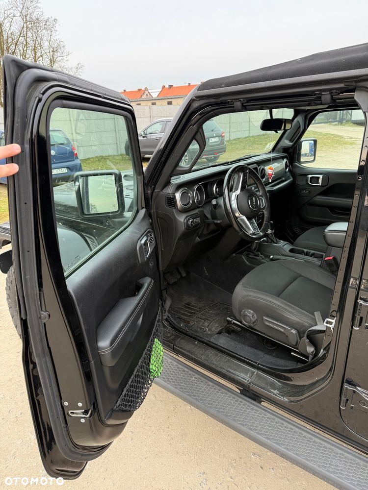 Jeep Wrangler 2.0 T-GDI Softtop AWD Automatik Sahara - 9