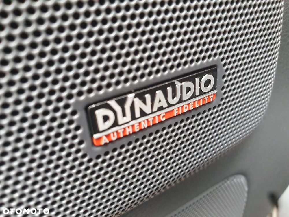 Volkswagen Multivan - 18