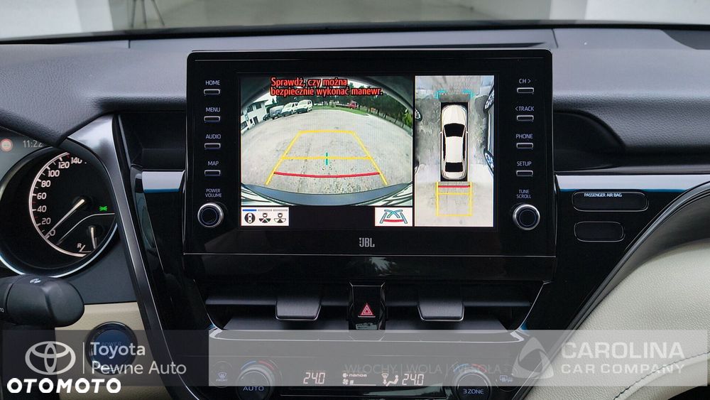 Toyota Camry 2.5 Hybrid Executive CVT - 8