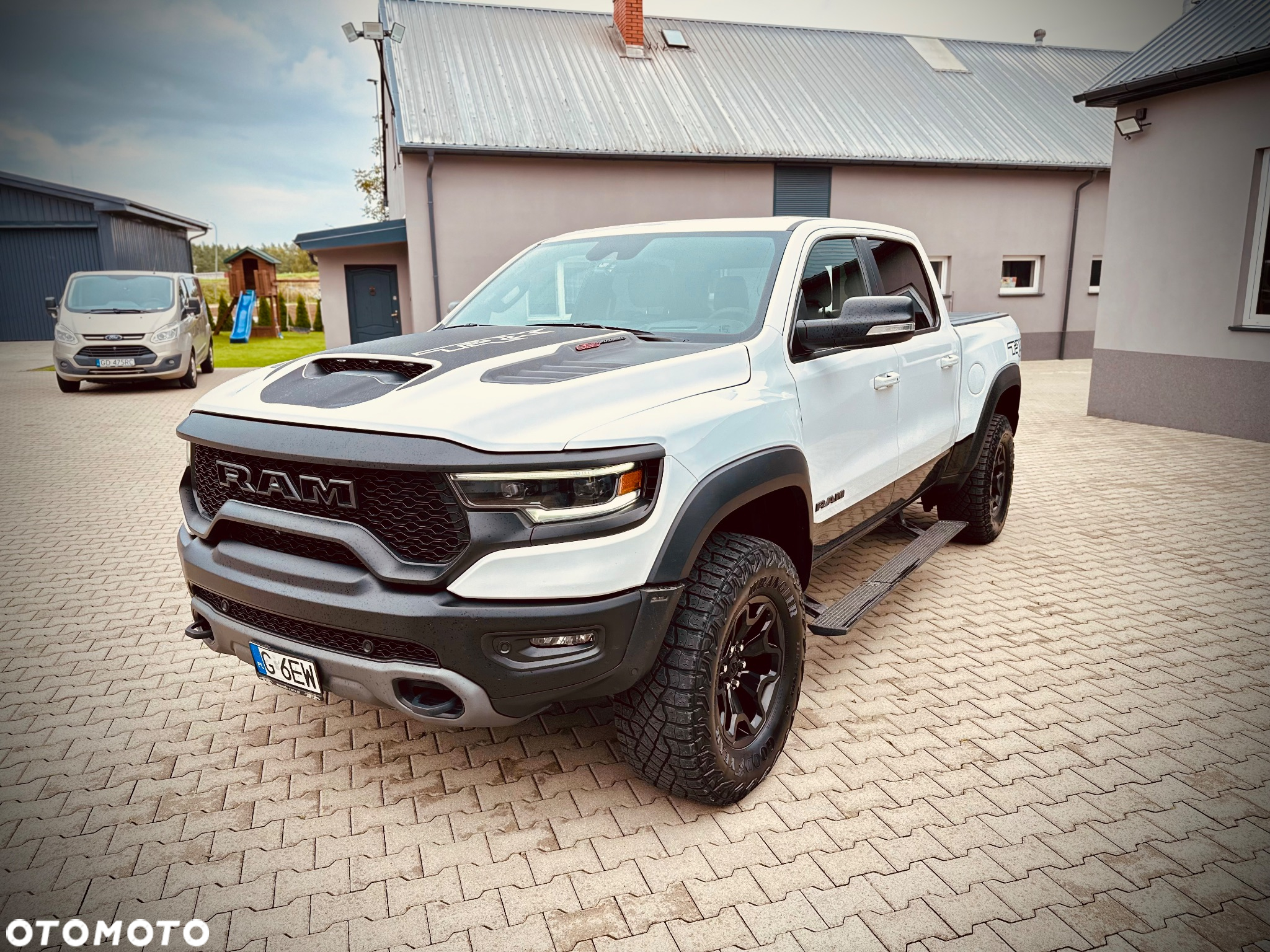 RAM 1500 TRX - 8