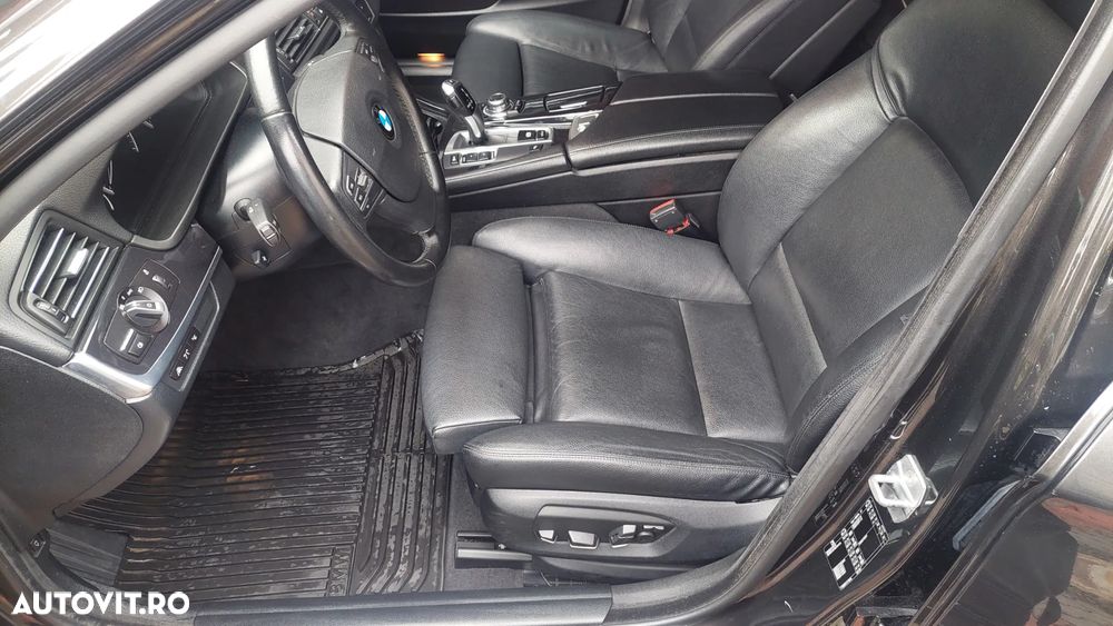 BMW Seria 5 520d Aut. Luxury Line - 19