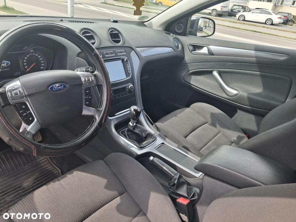 Ford Mondeo - 10