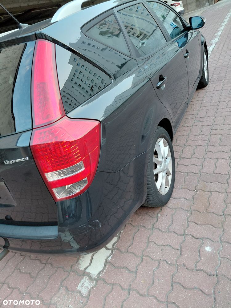 Kia Ceed 1.6 Crdi Comfort - 3