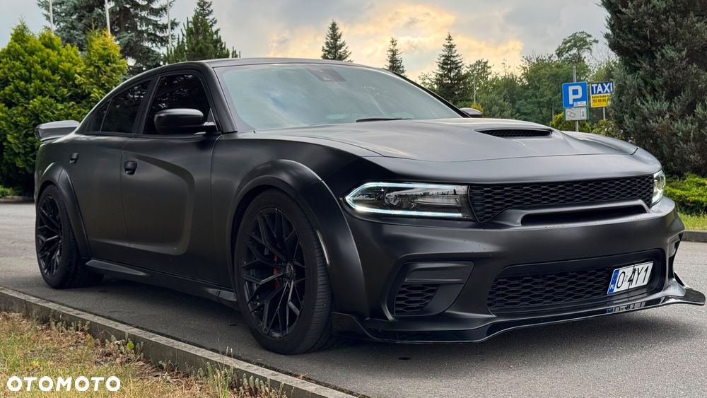 Dodge Charger 6.4 Scat Pack Widebody - 15