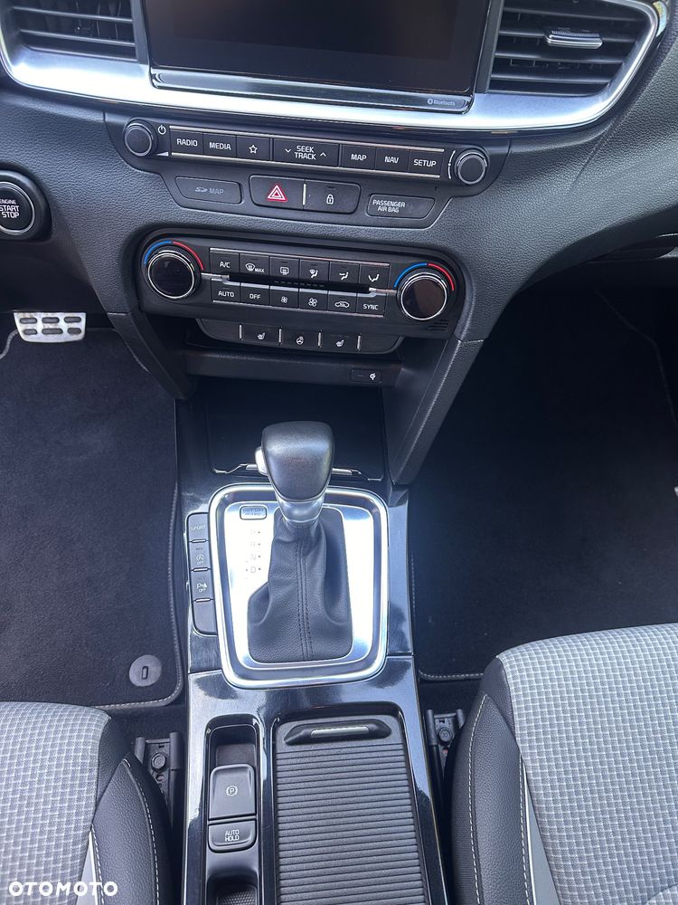 Kia Ceed 1.4 T-GDI L Business Line Plus DCT - 15