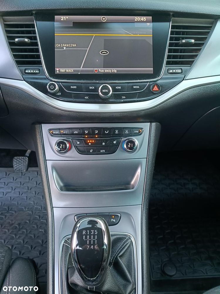 Opel Astra 1.4 Turbo Dynamic - 16