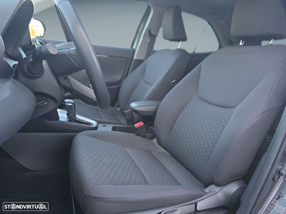 Toyota Yaris Cross 1.5 Hybrid Comfort Plus - 11