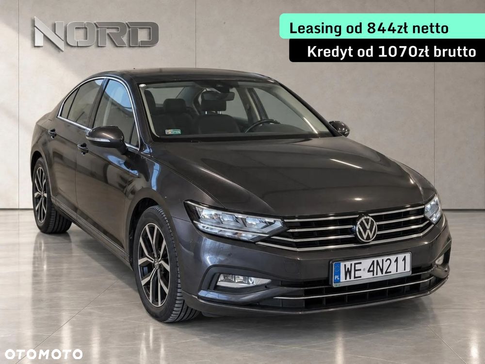 Volkswagen Passat 1.5 TSI EVO Business DSG - 1