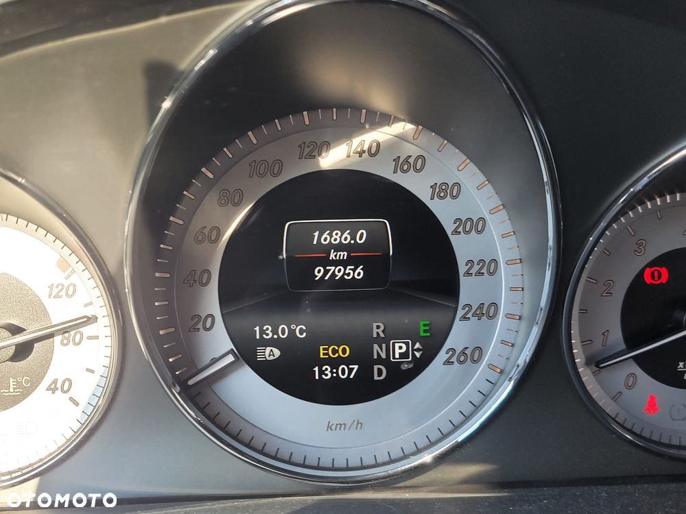 Mercedes-Benz GLK - 2