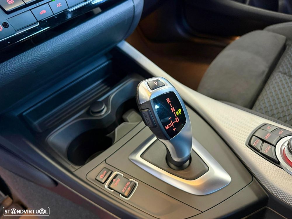 BMW 116 d Pack M Auto - 26