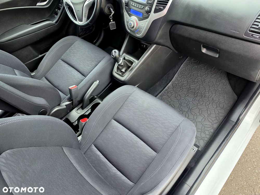 Hyundai ix20 1.6 BlueDrive Comfort - 19