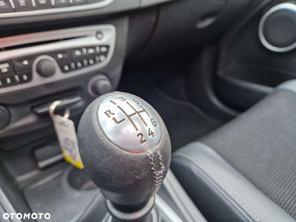 Renault Megane TCe 130 Dynamique - 40