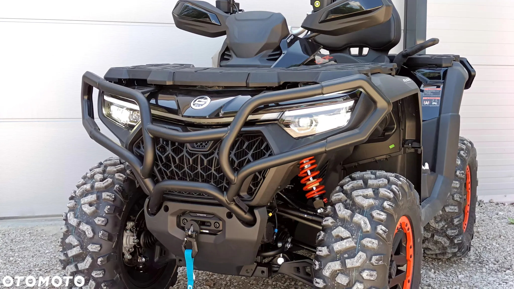 CFMoto CForce - 10