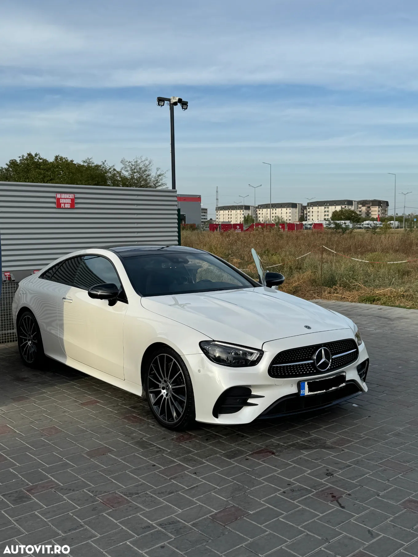 Mercedes-Benz E 220 d Coupe Aut. - 3