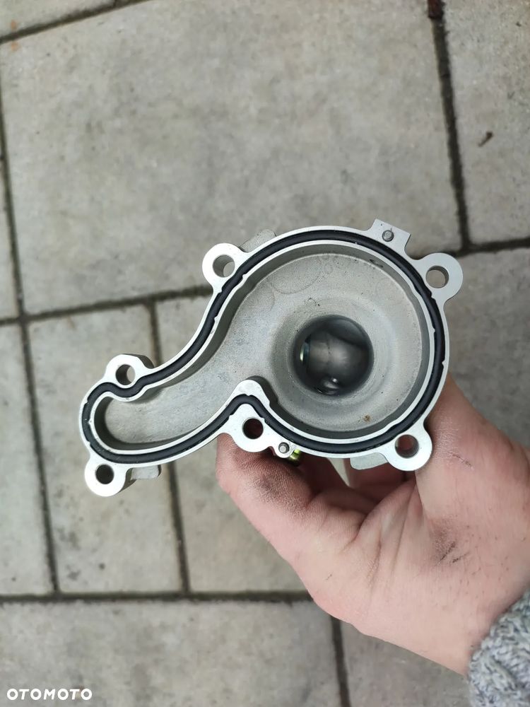 Dekiel, pokrywa pompy wody Kymco AK 550 AK550 - 6
