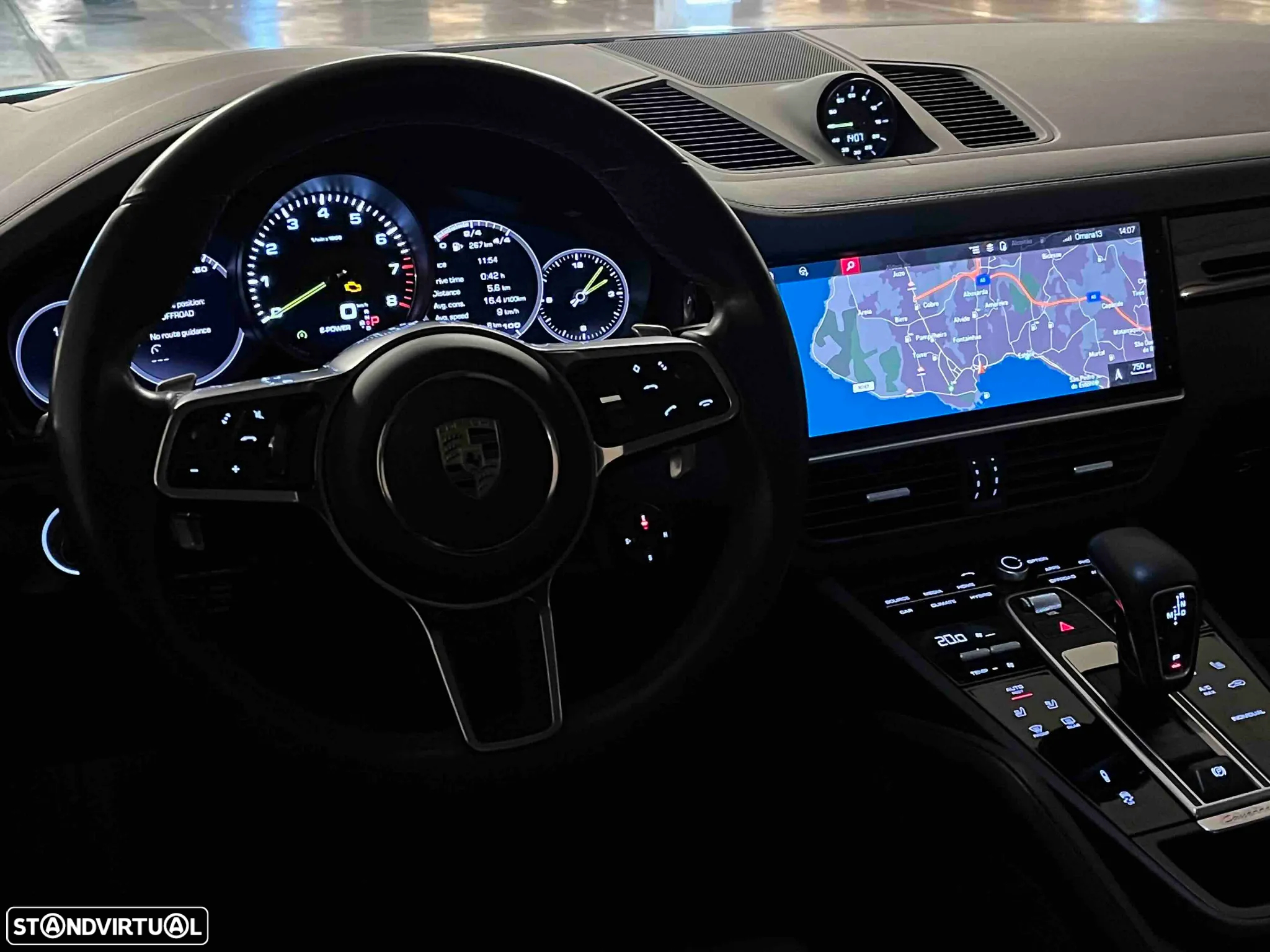 Porsche Cayenne Coupé E-Hybrid - 15