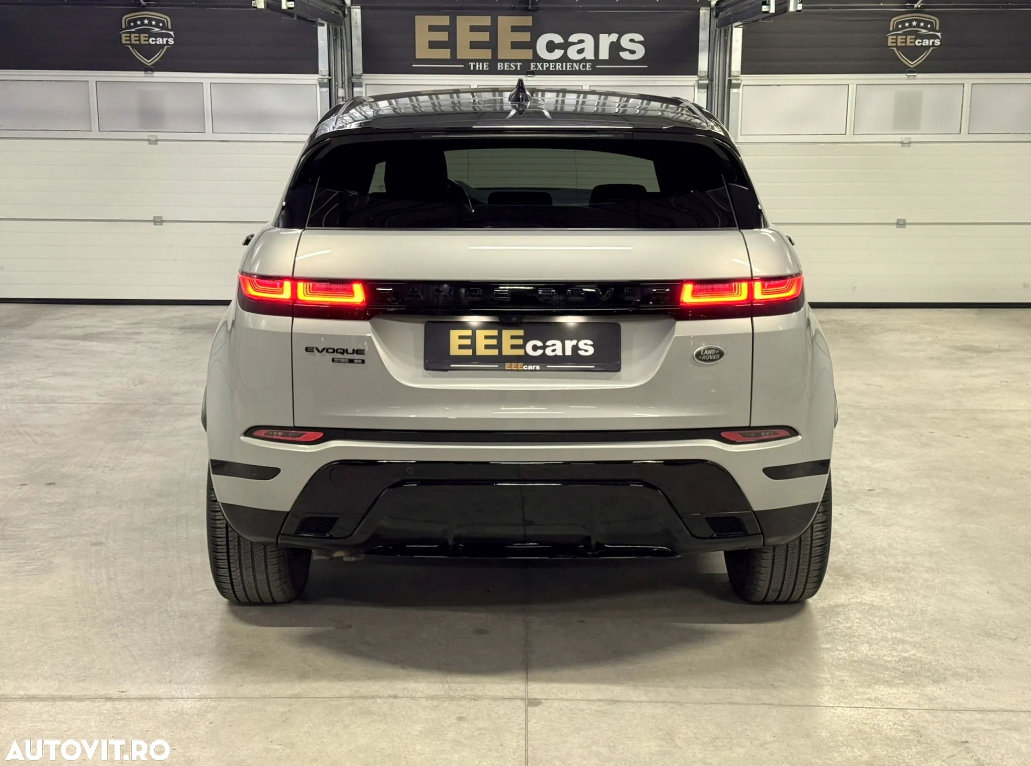 Land Rover Range Rover Evoque 2.0 D180 R-Dynamic SE - 30