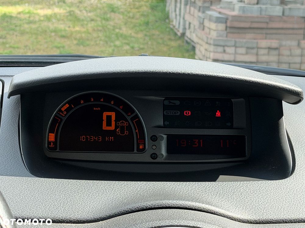 Renault Modus 1.2 16V Dynamique - 11