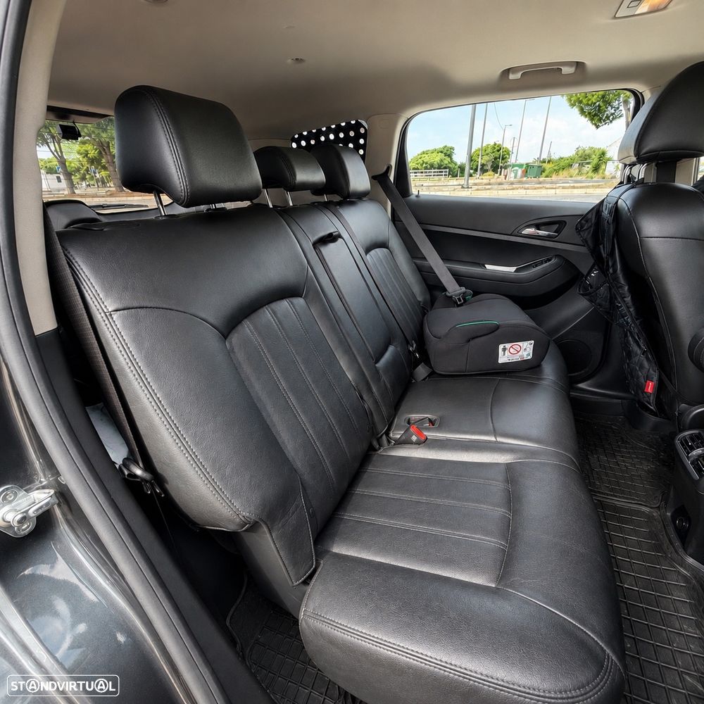 Chevrolet Orlando - 16