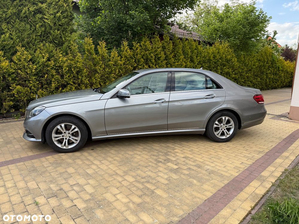 Mercedes-Benz Klasa E 300 BlueTEC HYBRID Elegance - 8